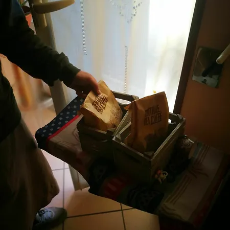Hotell Tazzecafe Neapel